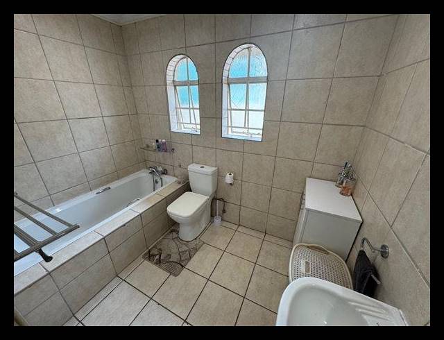 2 BEDROOM TOWNHOUSE FOR SALE IN NORKEM PARK